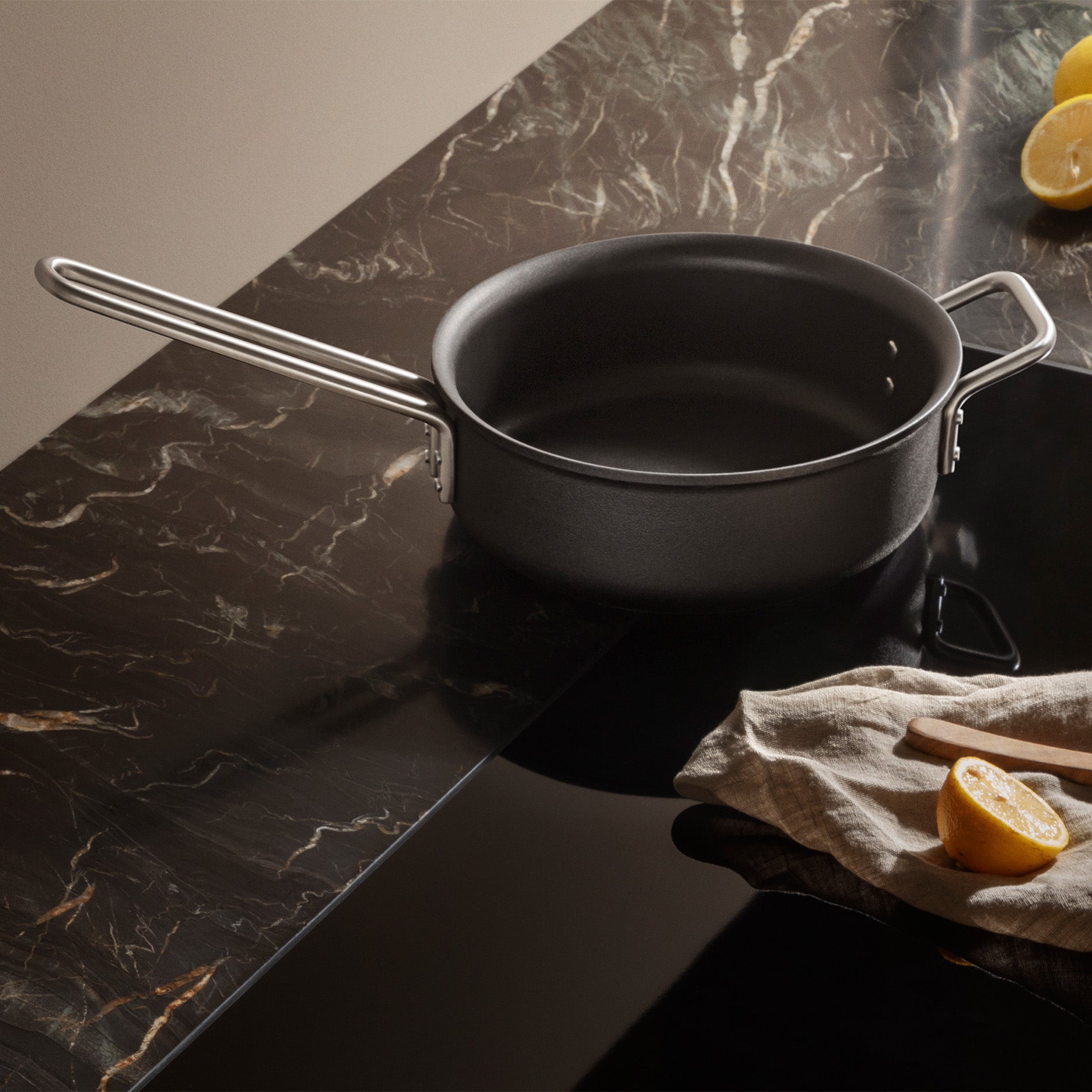 Professional Sauteuse D24 cm Keramik